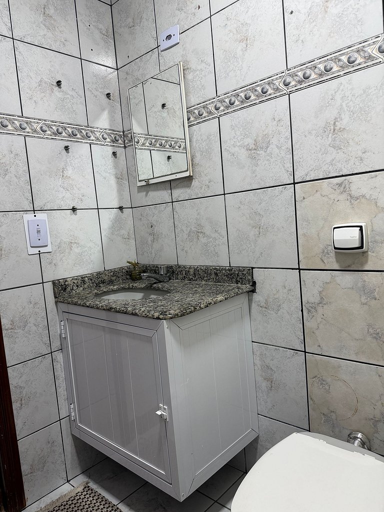 Refúgio na Aviação: Bilhar, Lazer e Conforto