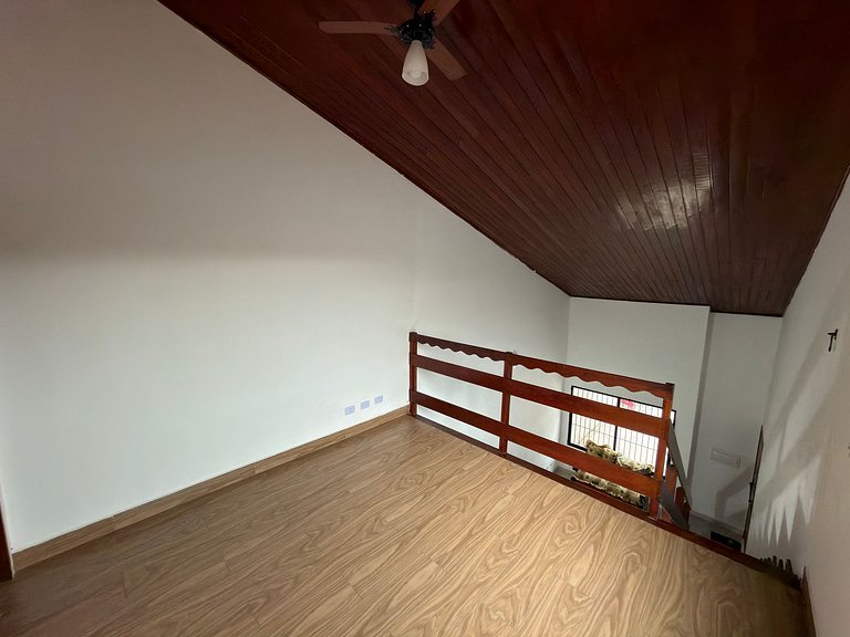 Refúgio na Aviação: Bilhar, Lazer e Conforto