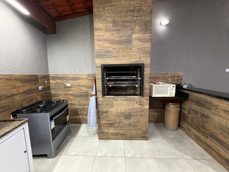 Refúgio na Aviação: Bilhar, Lazer e Conforto