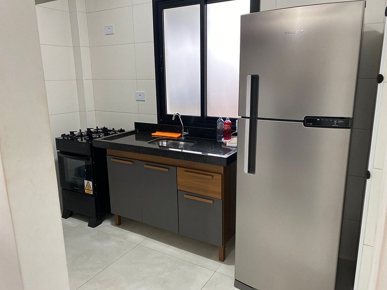 Litoral com Conforto: Vista Mar e Brisa Leve