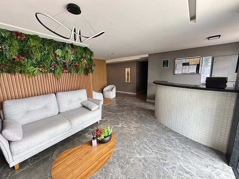 Litoral com Conforto: Vista Mar e Brisa Leve