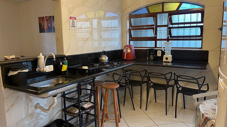 Refúgio com Lazer Completo no Caiçara