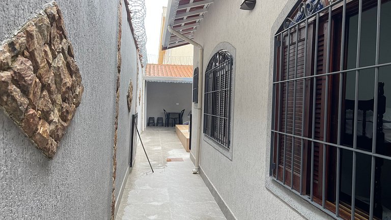 Refúgio com Bilhar e Lazer Completo no Caiçara