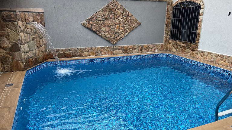 Refúgio com Bilhar e Lazer Completo no Caiçara