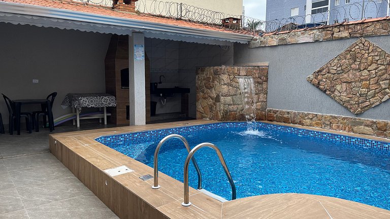 Refúgio com Bilhar e Lazer Completo no Caiçara