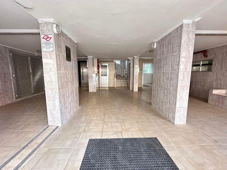 Poucos passos da Praia Próximo a Tudo