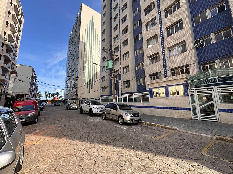 Poucos passos da Praia Próximo a Tudo