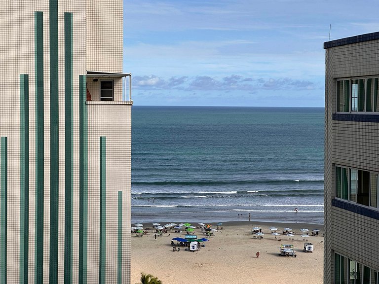 Poucos passos da Praia Próximo a Tudo
