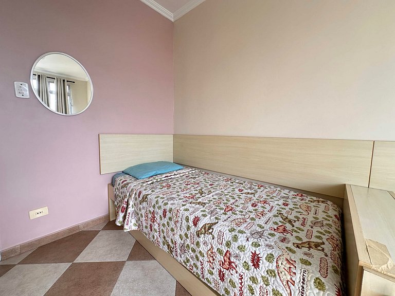 Poucos passos da Praia Próximo a Tudo