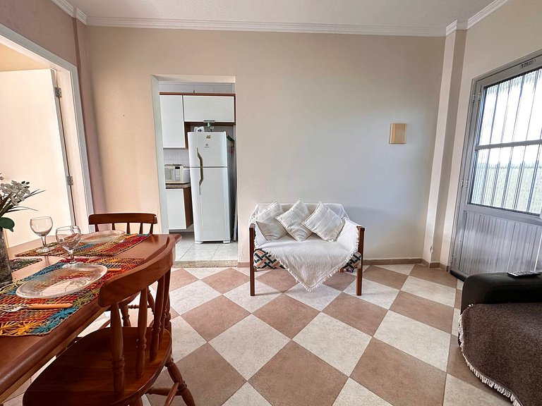 Poucos passos da Praia Próximo a Tudo