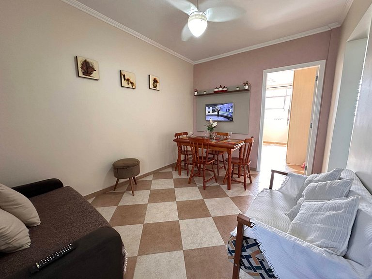 Poucos passos da Praia Próximo a Tudo