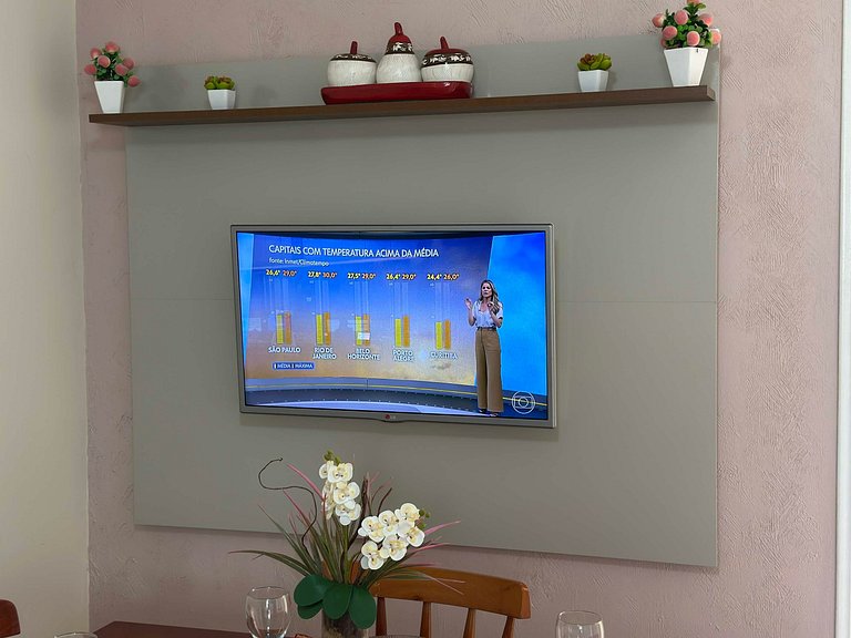 Poucos passos da Praia Próximo a Tudo