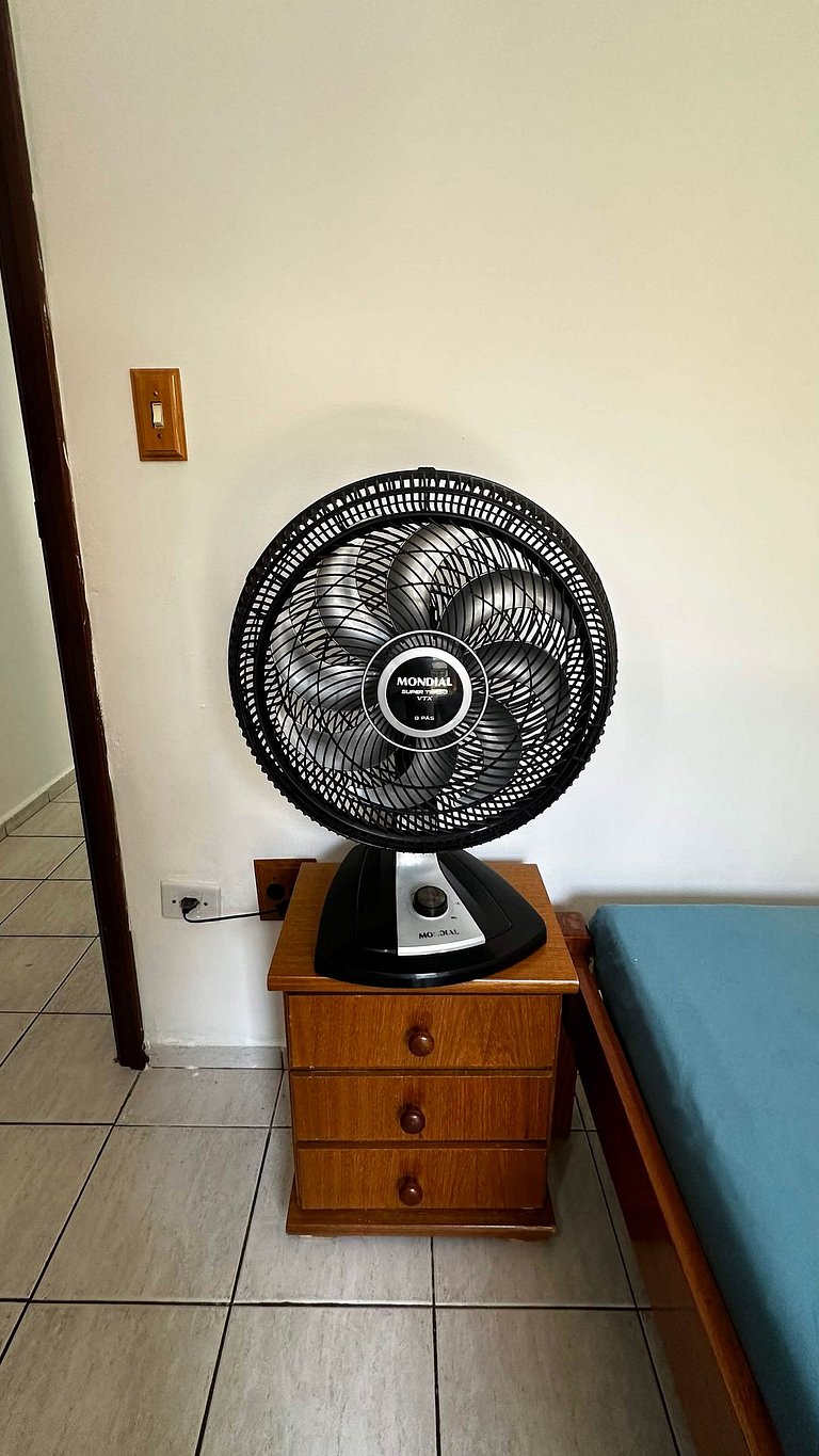 Refúgio de Verão com Brisa do Mar na Vila Tupi