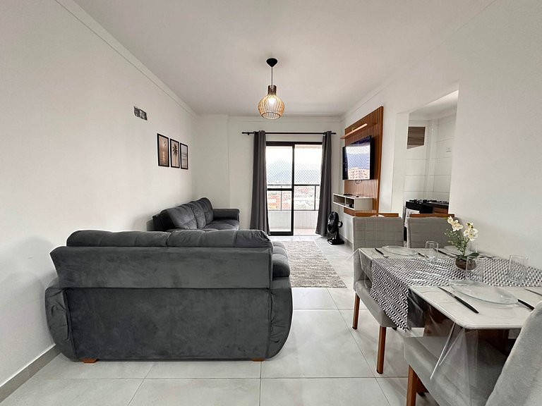 Litoral com Conforto: Vista Mar e Brisa Leve